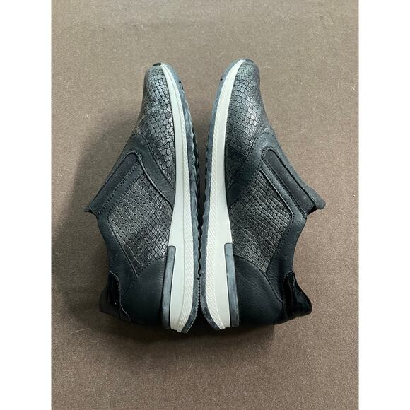 Remonte Soft Women's Black Leather Textured Slip-On Sneakers Size EU 37 New - Picture 11 of 12